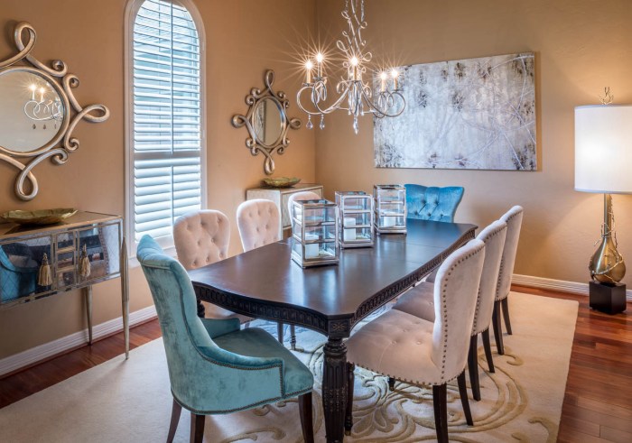 How to decorate a large dining room