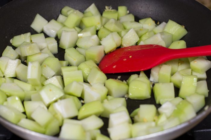 Squash chayote do shares