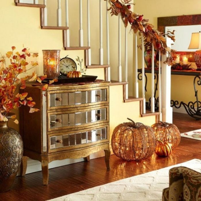 How to decorate a room for thanksgiving