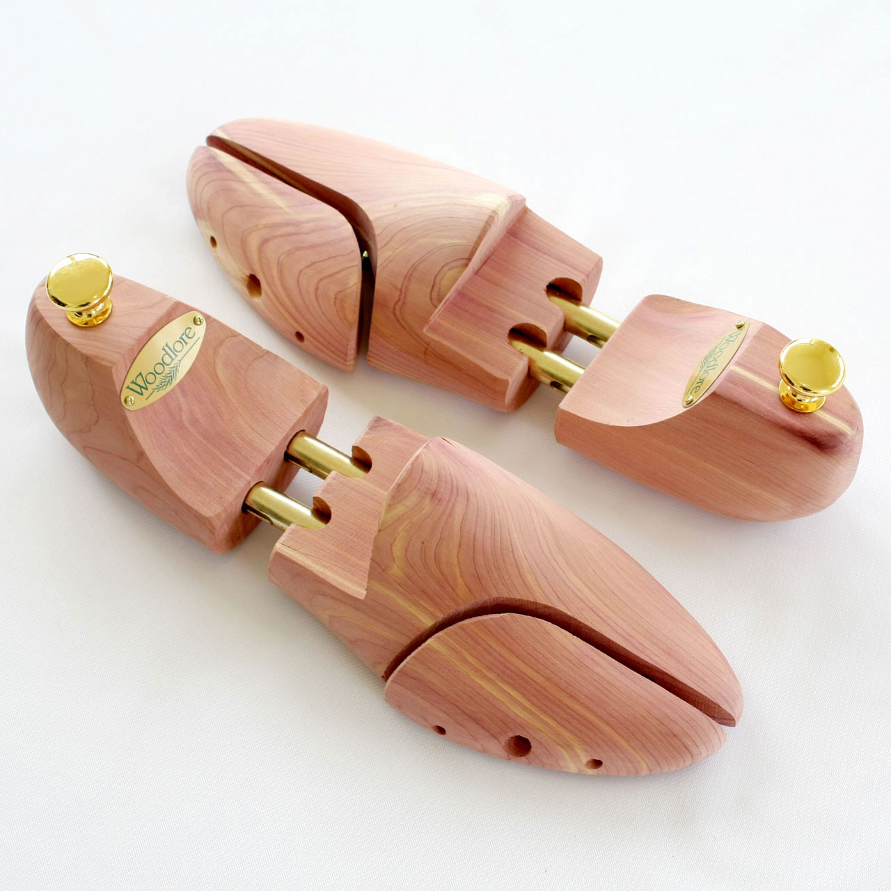 Shoe trees for men's dress shoes