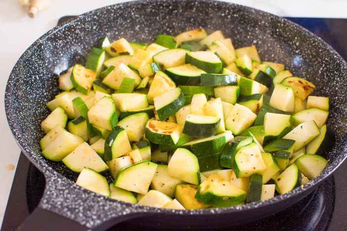 How to cook green squash indian style