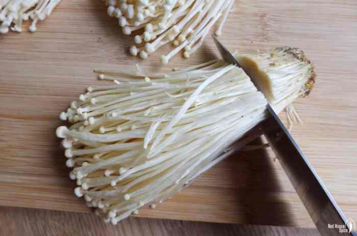 How to cook enoki mushrooms japanese style